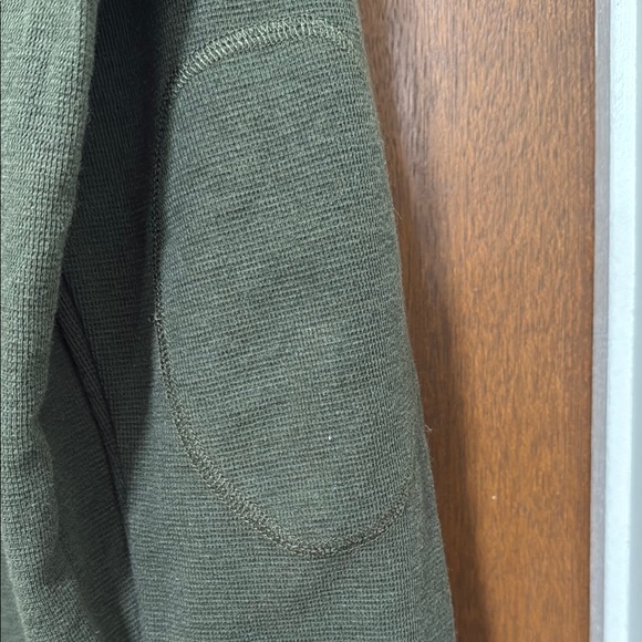 Men's Olive Green Long Sleeve Shirt - Picture 4 of 4